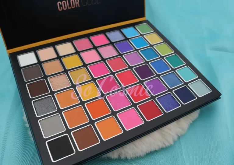 Color Cube EyeShadow Palette